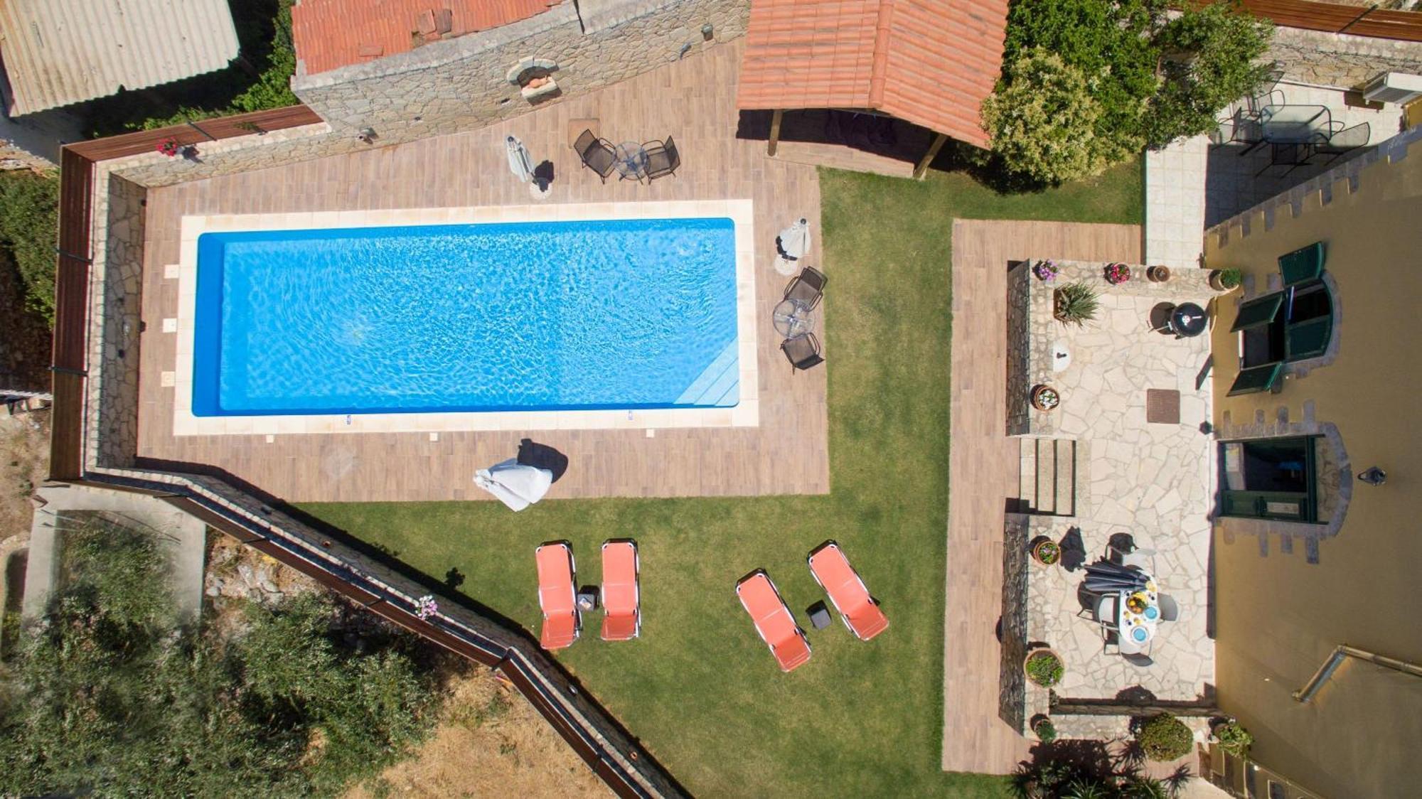 Skandalis Apartments With Pool Chorafakia Екстериор снимка