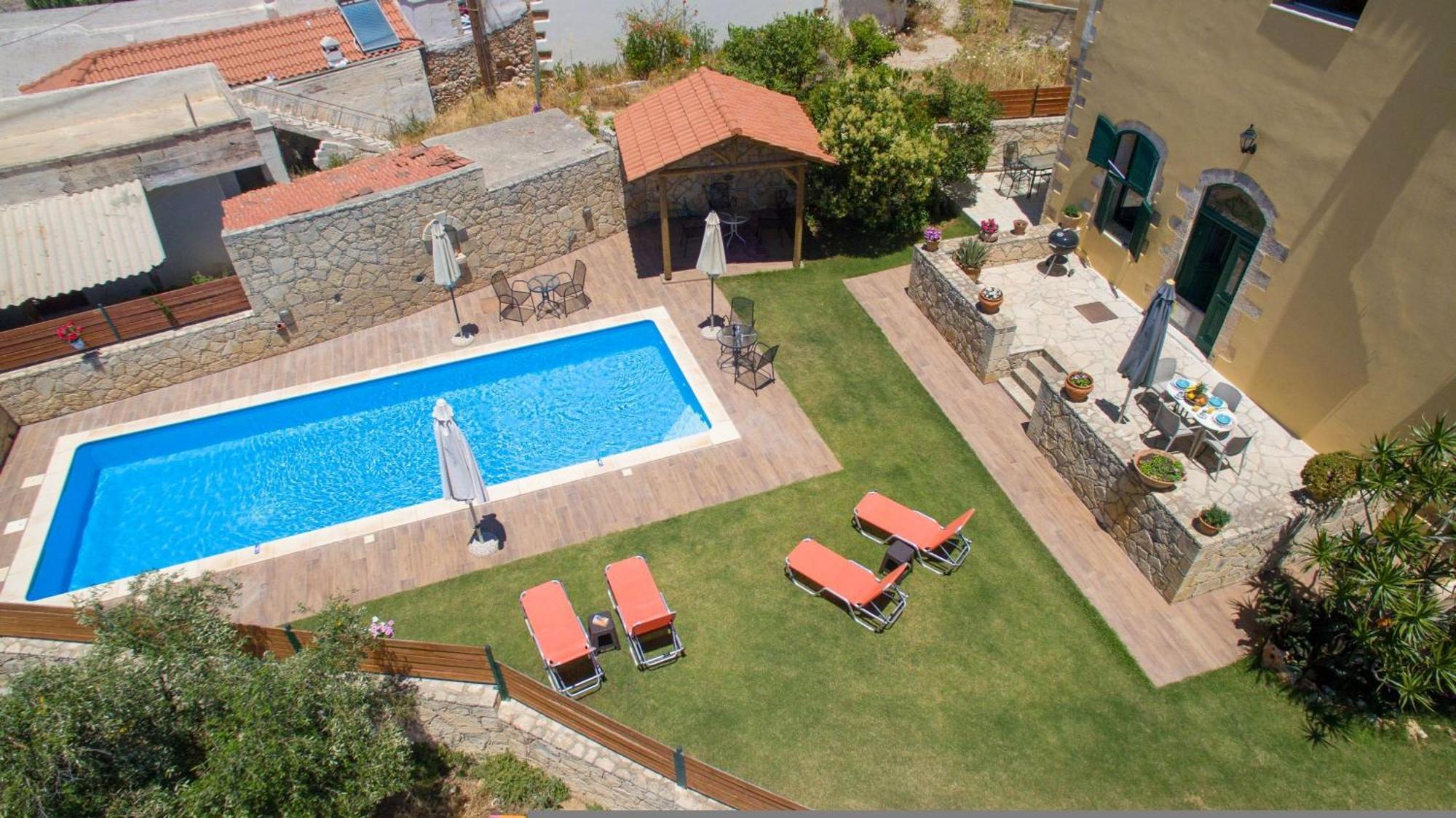 Skandalis Apartments With Pool Chorafakia Екстериор снимка