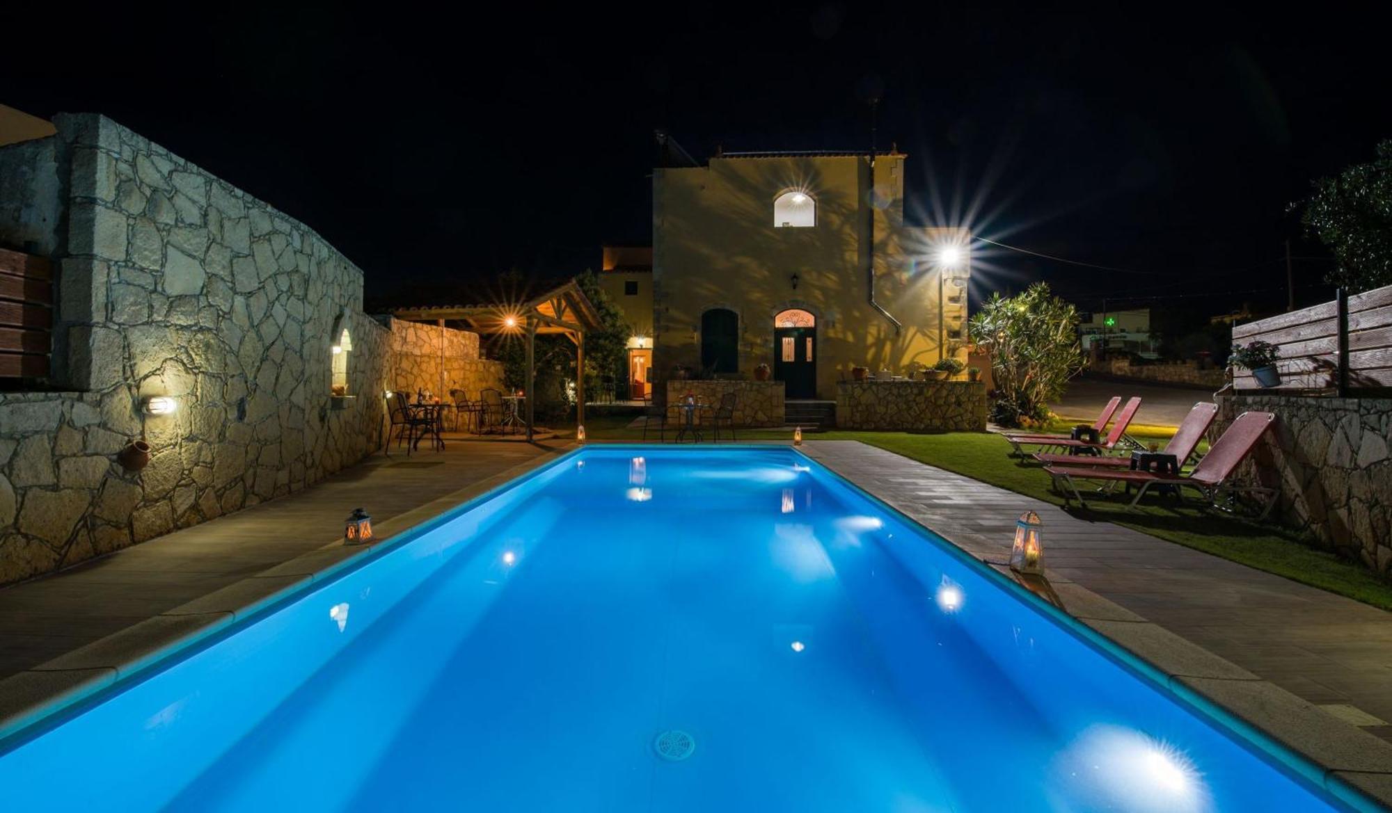 Skandalis Apartments With Pool Chorafakia Екстериор снимка