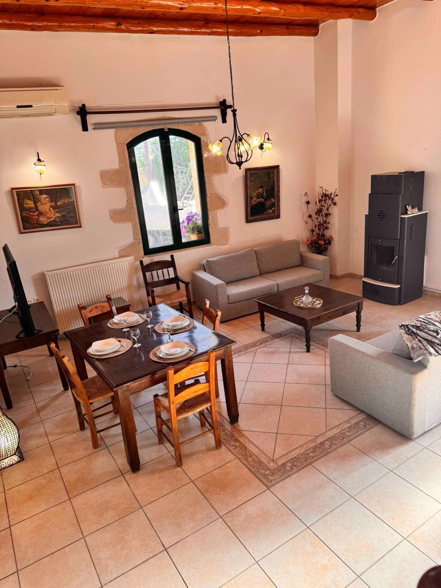 Skandalis Apartments With Pool Chorafakia Екстериор снимка